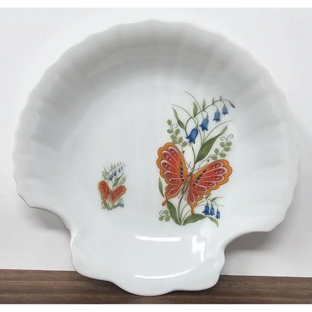 Vtg Takahashi Dew Hand Decorated Seashell Butterflies Flowers Trinket Soap Dish